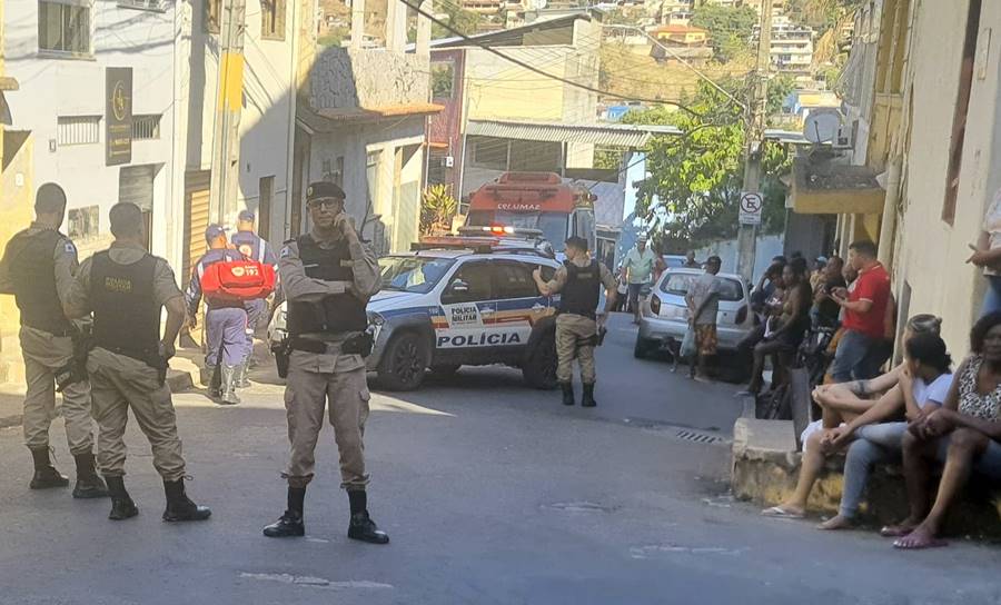 Jovem de 22 anos é morto a tiros em Além Paraíba