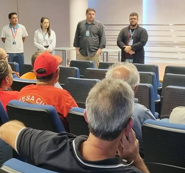 Energisa esclarece dúvidas sobre iluminação pública e poda de árvores