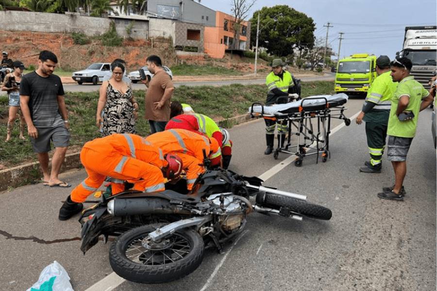 Acidente deixa dois gravemente feridos na BR-116 em Muriaé