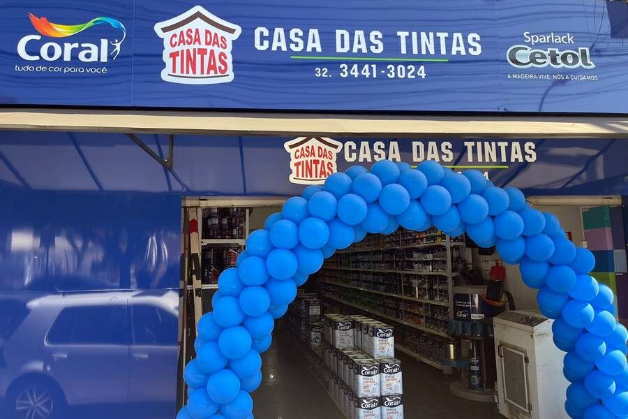Casa das Tintas completa 16 anos em Leopoldina e apresenta novo visual de sua loja