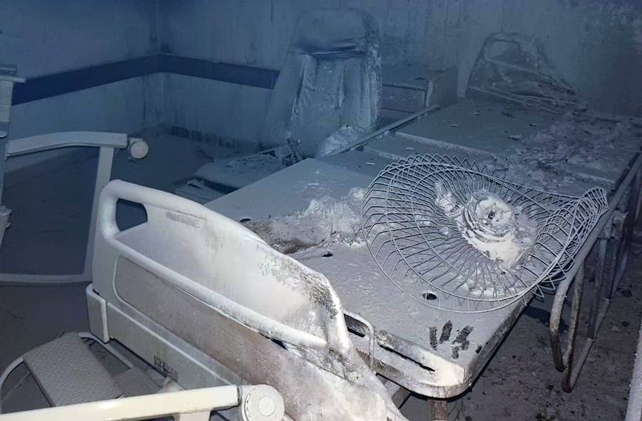 Fogo em hospital de Além Paraíba mobiliza evacuação de pacientes e deixa uma pessoa ferida