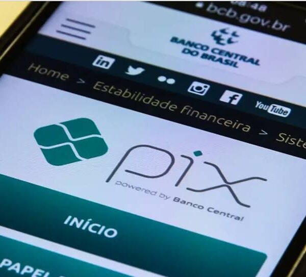 Mudanças no Pix entram em vigor no dia 1º de novembro. Saiba novas regras