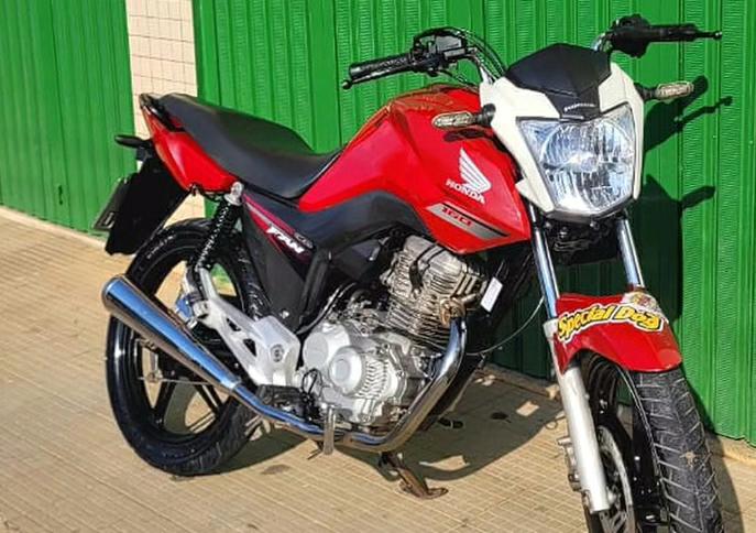 PM registra furto de duas motocicletas em Leopoldina