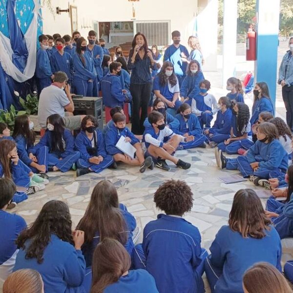 Colégio Imaculada Conceição em Leopoldina convida para seu Projeto Raízes
