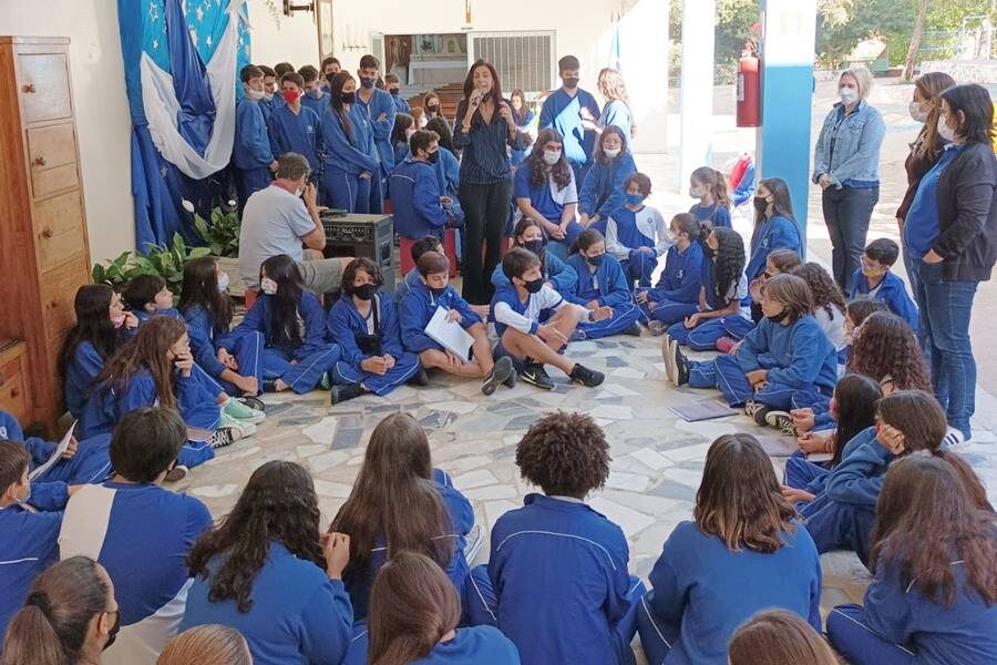 Colégio Imaculada Conceição em Leopoldina convida para seu Projeto Raízes