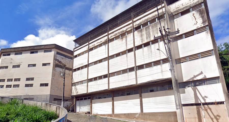 Prefeitura de Leopoldina concretiza compra do imóvel onde funcionou a Clínica São José