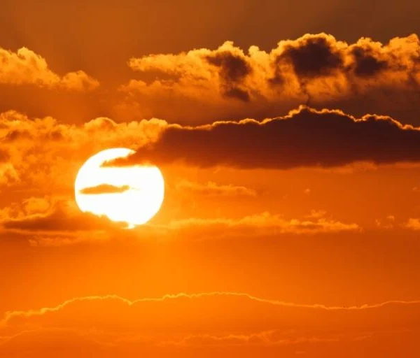 Horário de verão não volta neste ano, decide governo; retorno em 2025 será avaliado