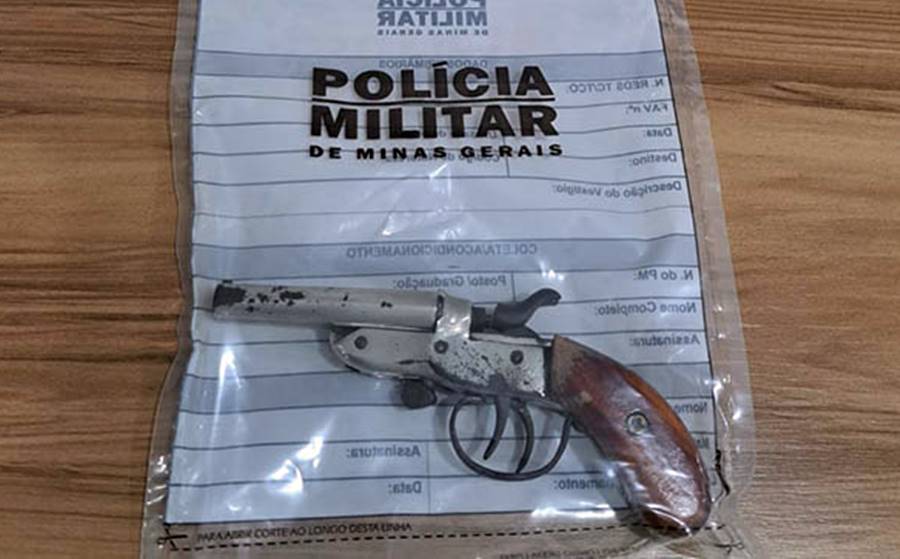 Adolescente de 16 anos é detido com arma de fogo em Cataguases