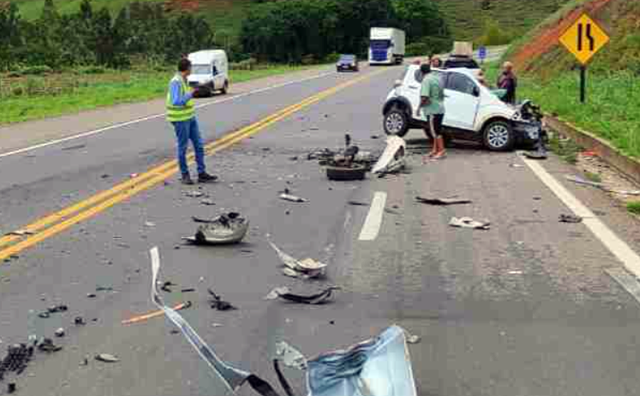Mulher que viajava para ver neto pela 1ª vez morre em acidente na BR-116 em Muriaé