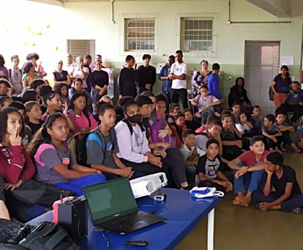 Minas promove Dia D de ação de combate à violência contra crianças e adolescentes nas escolas