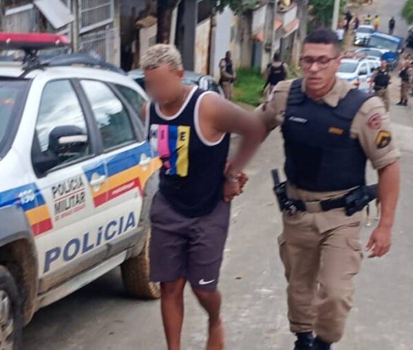 PM prende assaltantes de joalheria e recupera materiais roubados em Cataguases