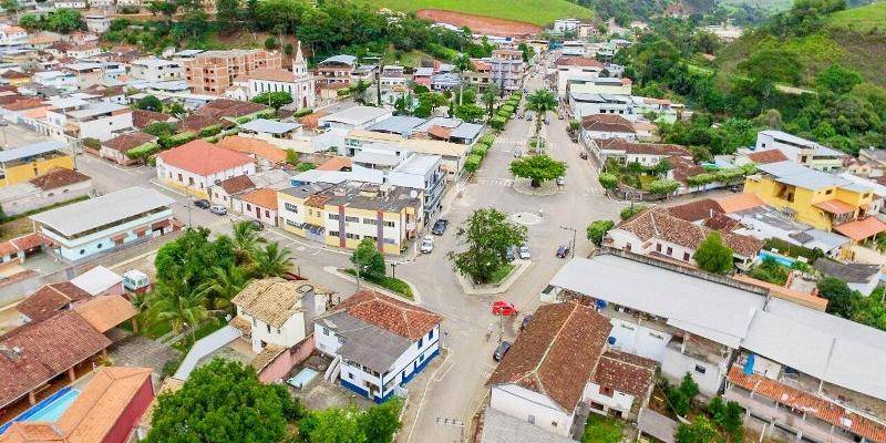 Jovem é agredido e torturado por suspeita de envolvimento com mulher casada em Maripá de Minas