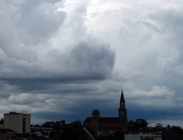 Defesa Civil emite alerta de tempestade para Leopoldina e municípios da Zona da Mata