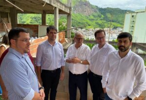 Secretário de Estado de Saúde visita Hospital de Leopoldina e inaugura UBS em Argirita