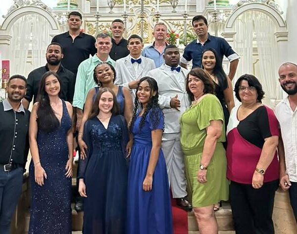 Formaturas marcam encerramento de 2024 na Escola Estadual Barão de São Geraldo em Angustura