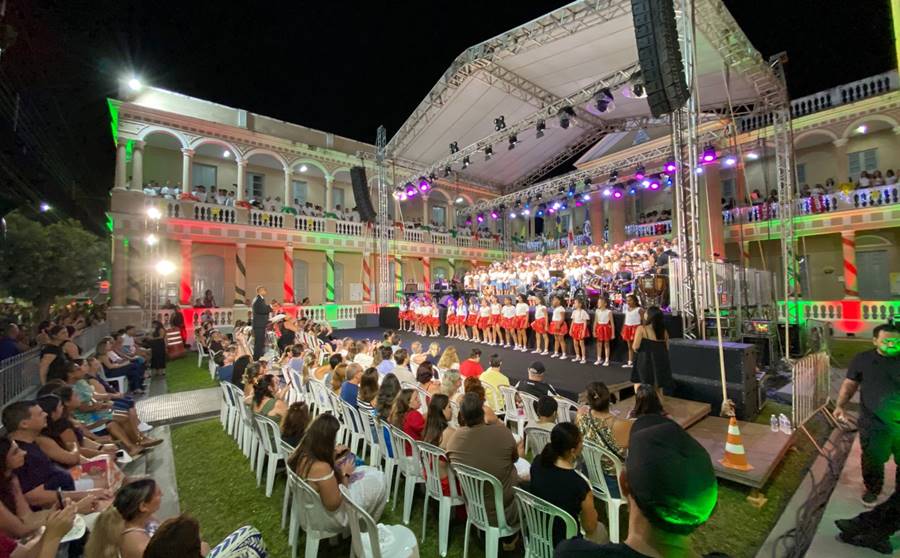 Público se encanta com Cantata de Natal do Conservatório Estadual de Música Lia Salgado em Leopoldina