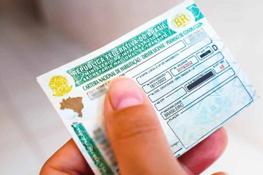 Detran alerta para golpe da suspensão da CNH