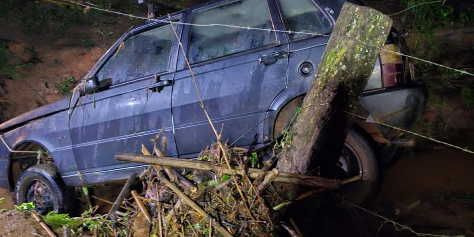 Sobe para oito o número de mortes devido às chuvas em Minas