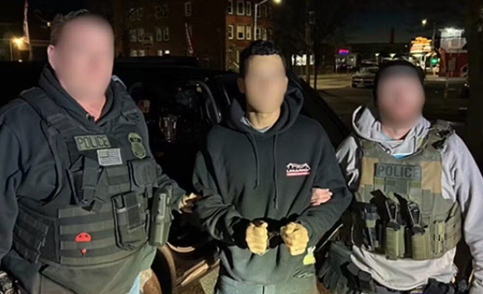 Ex-PM é preso nos Estados Unidos por assassinato cometido na Zona da Mata mineira