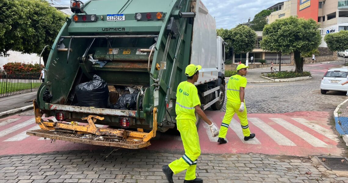 Após reclamações, prefeitura informa que coleta de lixo será realizada por nova empresa em Leopoldina