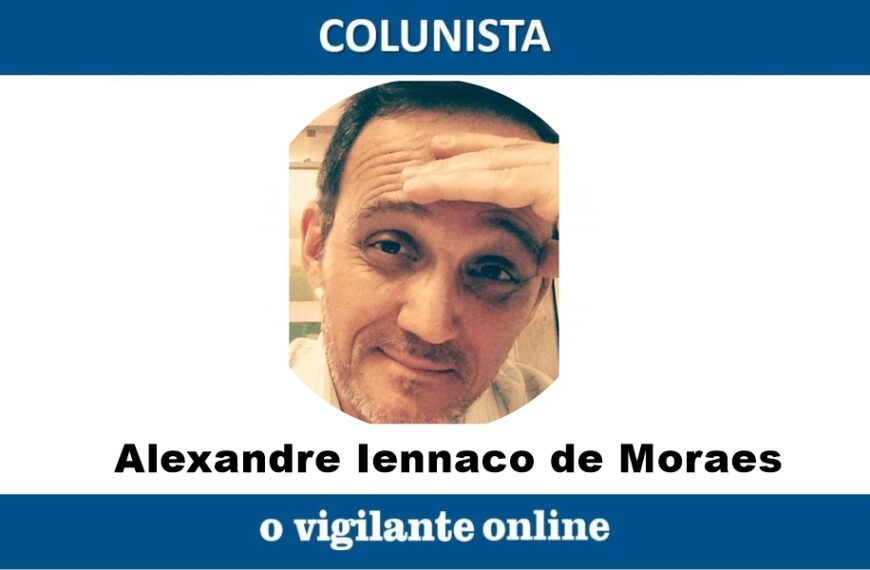 Joga pedra na Geni (e no espelho) | Por Alexandre Iennaco de Moraes