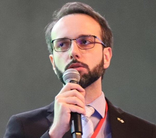 CEFET-MG em Leopoldina recebe Subsecretário de Ciência, Tecnologia e Inovação de Minas Gerais