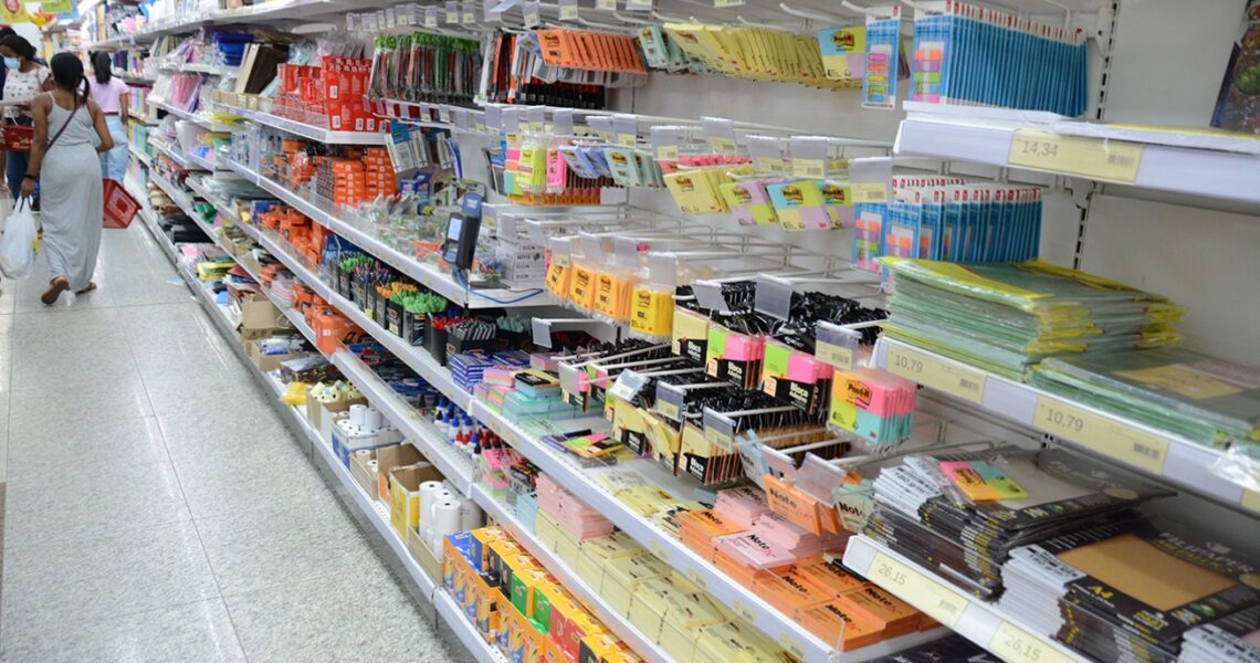 Procon de Leopoldina alerta consumidores sobre itens proibidos na lista de material escolar