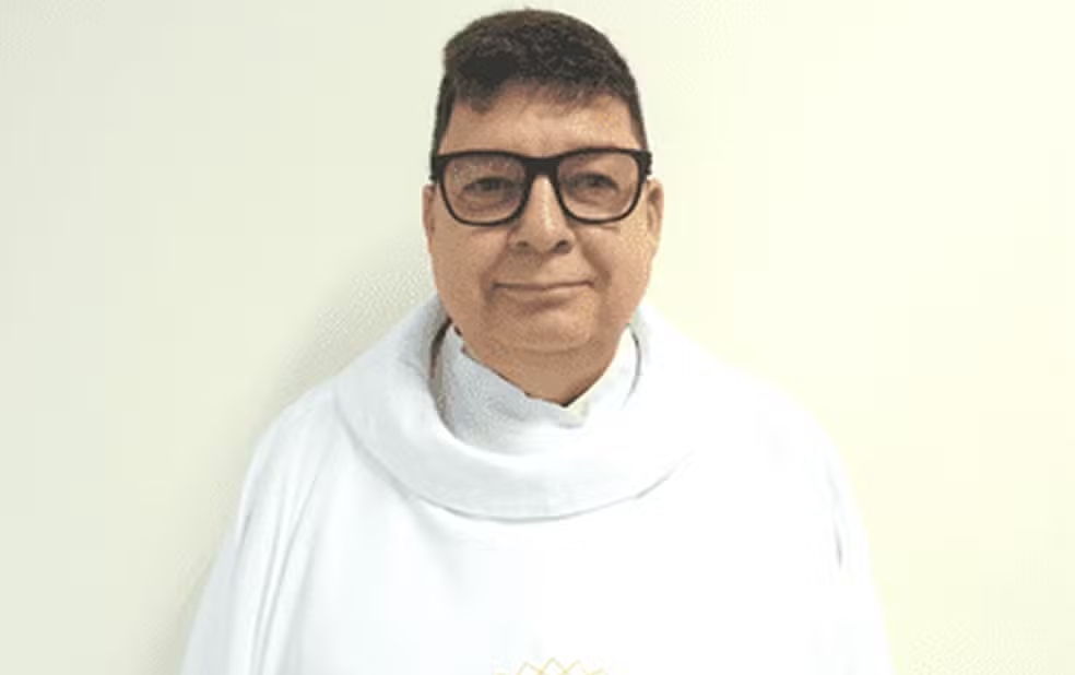 Padre natural de Cataguases morre após perder controle do carro e descer ribanceira na BR-267