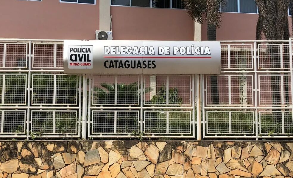 Mãe e padrasto são acusados de usar adolescente autista para produzir conteúdo adulto na internet em Cataguases