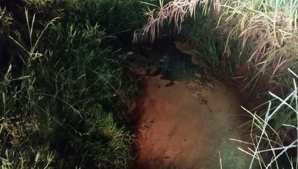 Corpo de homem é encontrado em riacho na BR-267 entre Bicas e Juiz de Fora