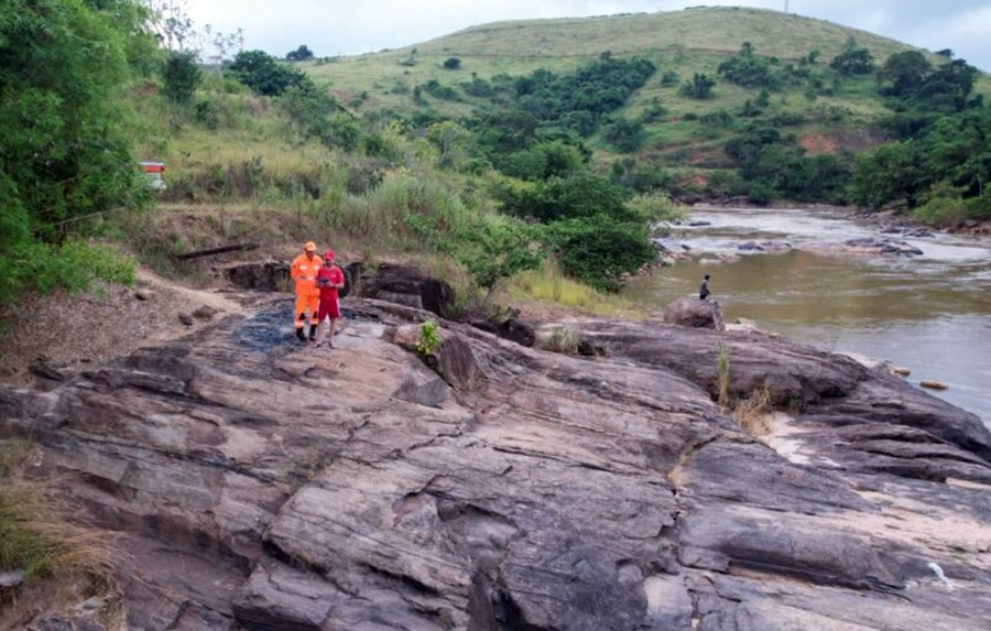 Corpo de homem desaparecido no Rio Pomba em Cataguases é localizado
