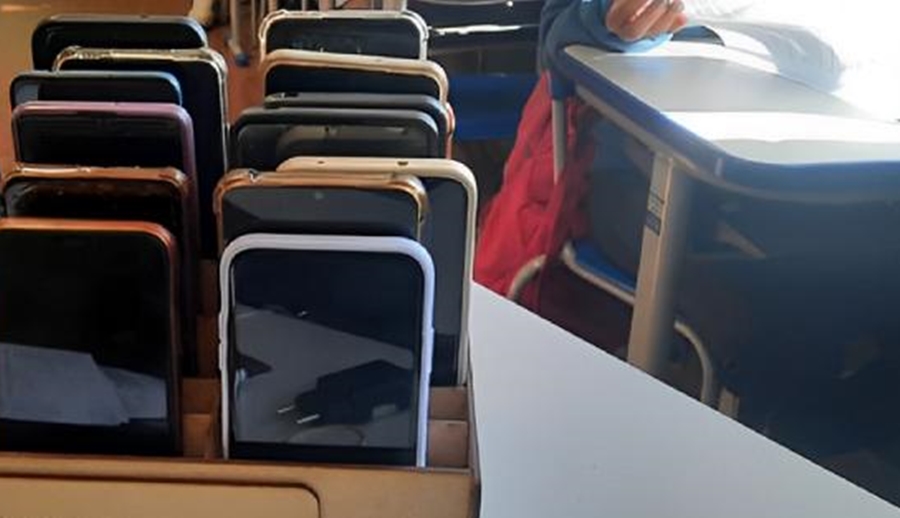 Minas define regras para uso de celular nas escolas estaduais; veja o que estará permitido
