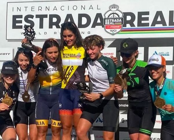 Atleta leopoldinense se destaca em maratona internacional de mountain bike realizada em Mariana