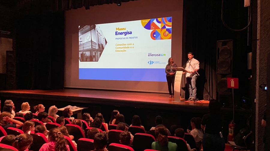 Museu Energisa promove acessibilidade e visitas guiadas em escolas de Cataguases