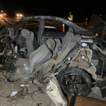 Acidente entre carro e carreta deixa motorista morto na BR-116 em Muriaé