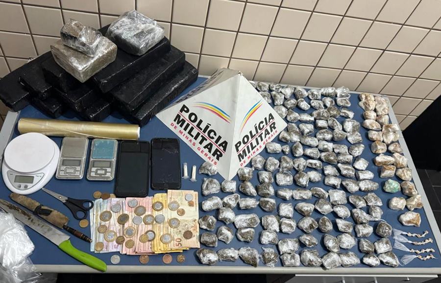 PM apreende drogas e prende suspeito de tráfico no Bela Vista em Leopoldina