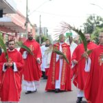 Paróquias da Diocese de Leopoldina iniciam Semana Santa com procissões e bênção dos ramos