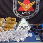 Operação da PM nas Três Cruzes em Leopoldina prende duas pessoas e apreende drogas