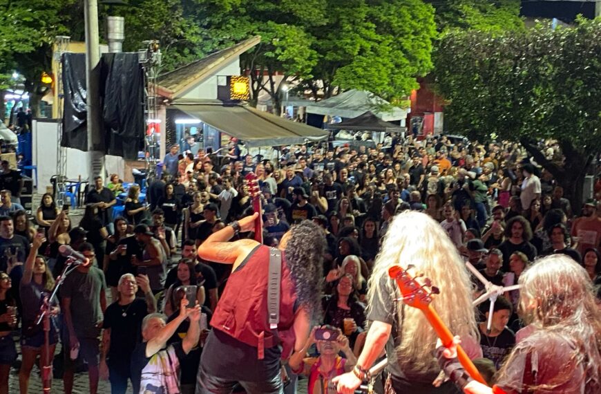 Motorock entra em seu 4º dia levando grande público ao centro de Leopoldina