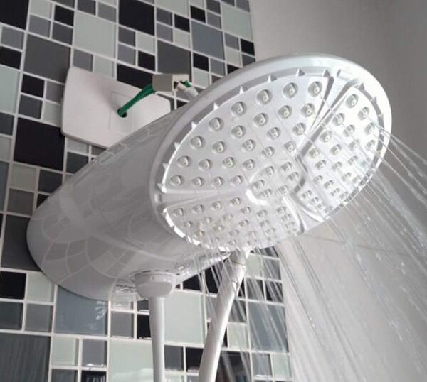 Variação de Consumo: com dias mais frios, chuveiro pode representar 30% da conta de energia 