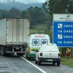 Caminhoneiro é encontrado morto com marcas de tiros na BR-116 entre Muriaé e Orizânia