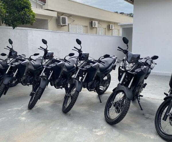 Guarda Civil Municipal de Leopoldina recebe 6 motos para reforçar patrulhamento