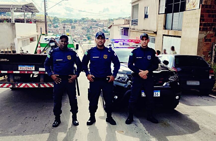 Motoqueiro ‘dá grau’ próximo de viatura e é preso pela Guarda Civil Municipal de Leopoldina