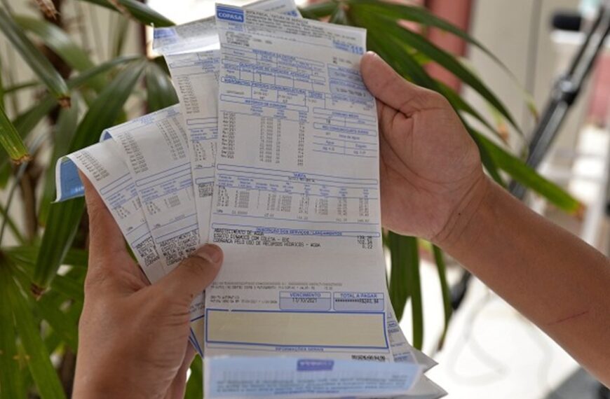 Tarifa social: mais de 700 mil famílias podem ter desconto de até 50% na conta de água em Minas