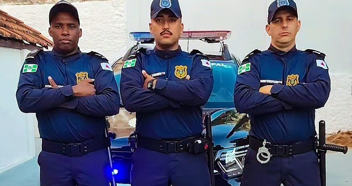 Homem é preso após mostrar órgão genital e urinar em praça no Centro de Leopoldina