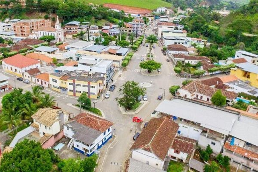 Câmara de Maripá de Minas divulga edital de concurso público para três cargos
