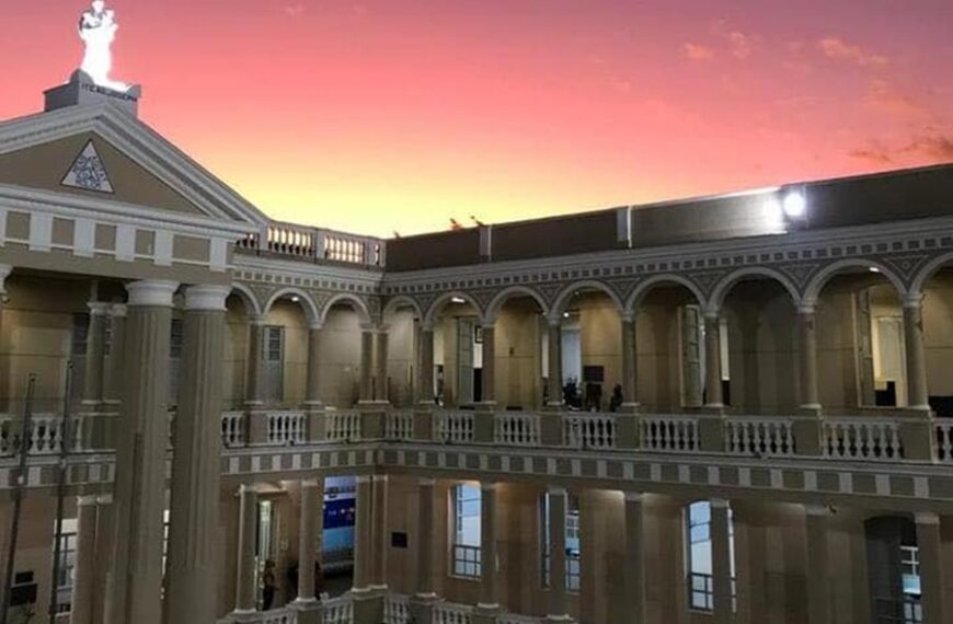 Professores de violão do Conservatório de Leopoldina divulgam atrações para o FESTCEM 2025