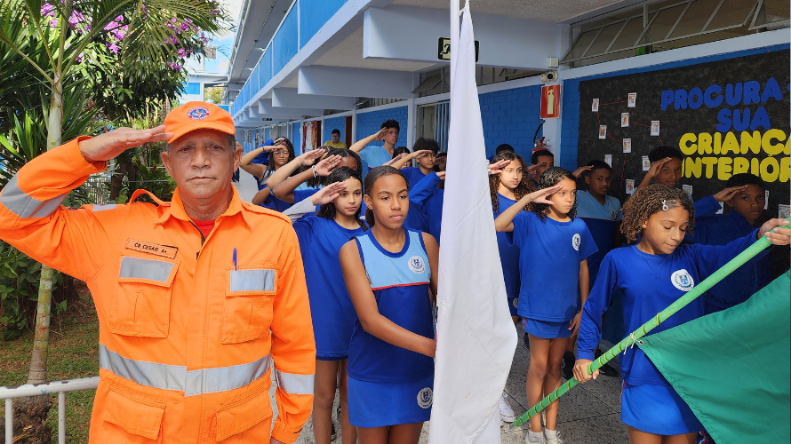 Comunidade escolar da E.E. Enéas França em Leopoldina rejeita adesão ao modelo cívico-militar