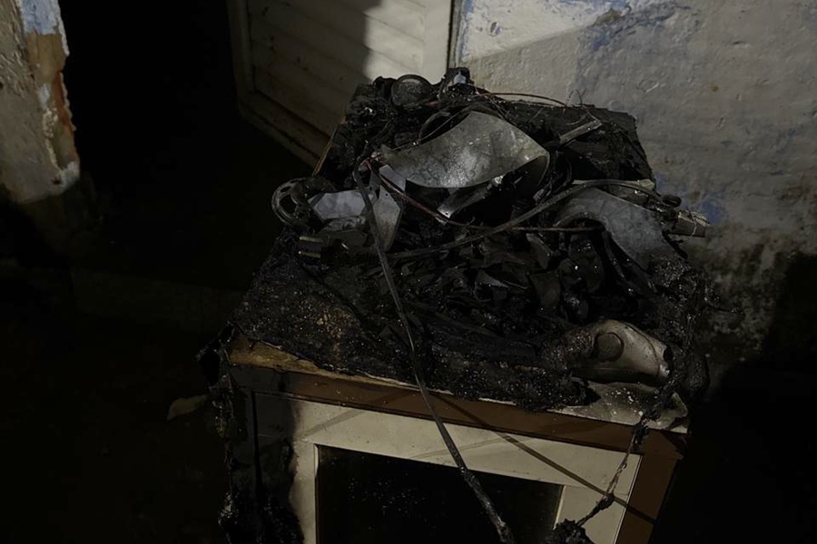 Vela provoca princípio de incêndio em residência na Praça da Bandeira em Leopoldina