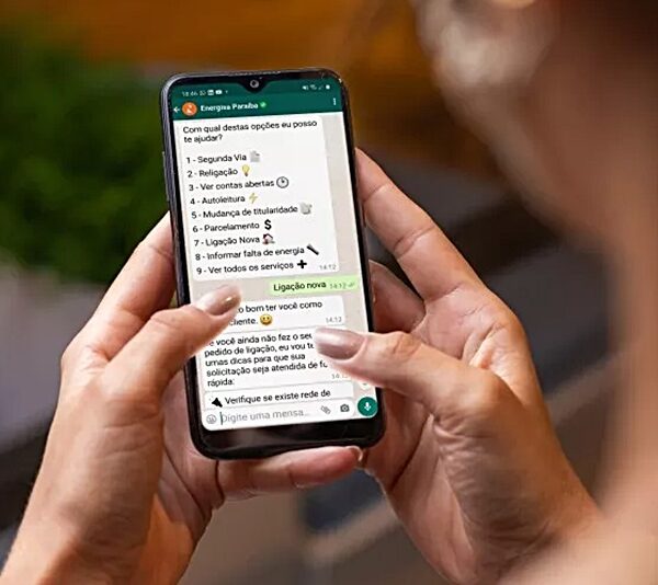 Como negociar suas contas de energia pelo WhatsApp: mais agilidade e formas facilitadas de quitar suas contas 